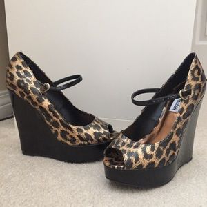 Steve Madden Leopard Wedges